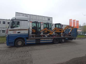 Transport wózków widłowych maszyn koparek Poznan 604 999 084