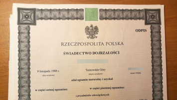 Gdzie kupić świadectwo Maturalne i dyplom uczelni.